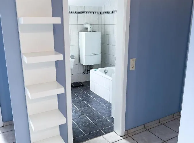 Ruhiges Juwel: Frisch Renoviert 100 Qm Lejlighed Jülich