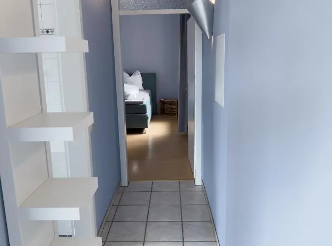 Lejlighed Ruhiges Juwel: Frisch Renoviert 100 Qm *